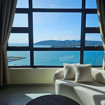 Jesselton Quay - SeaView Apartment